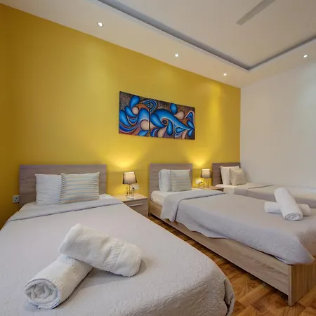Apartament Tigne Seafront 3-bedroom By Shortletsmalta