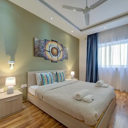 Apartament Tigne Seafront 3-bedroom By Shortletsmalta