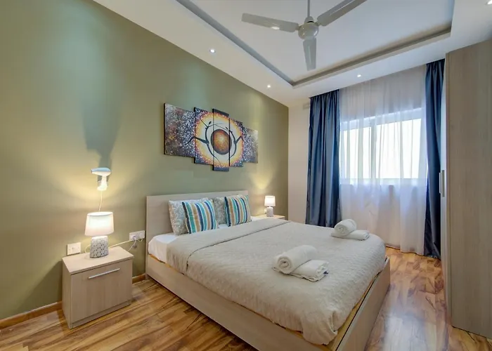 Hotel Tigne Seafront 3-bedroom By Shortletsmalta