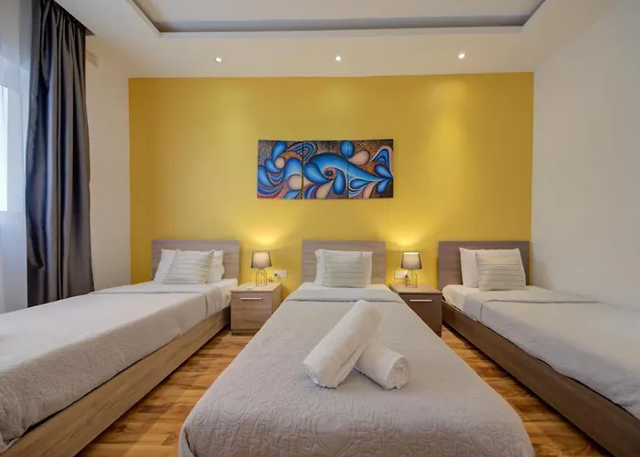 Tigne Seafront 3-bedroom By Shortletsmalta Otel